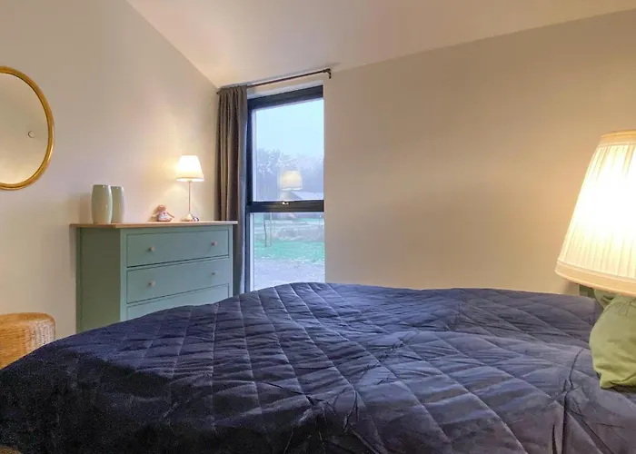 4 Bedroom Stunning In Aakirkeby *