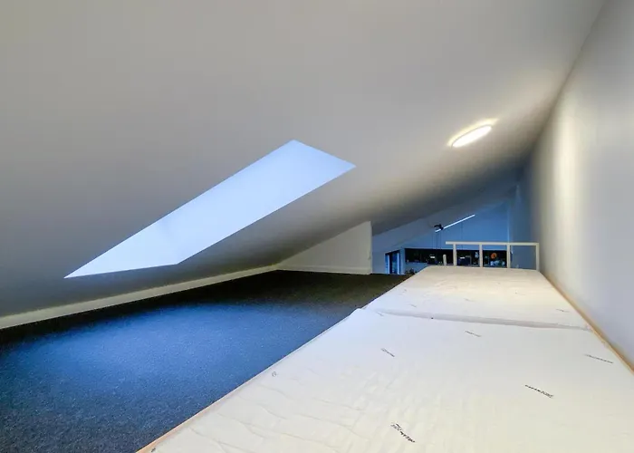 4 Bedroom Stunning In Aakirkeby Vester Somarken